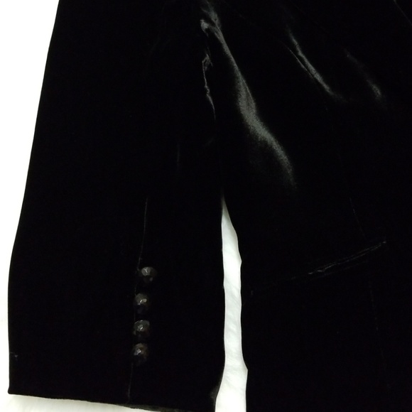 Ann Taylor Black Blazer - Picture 2 of 4